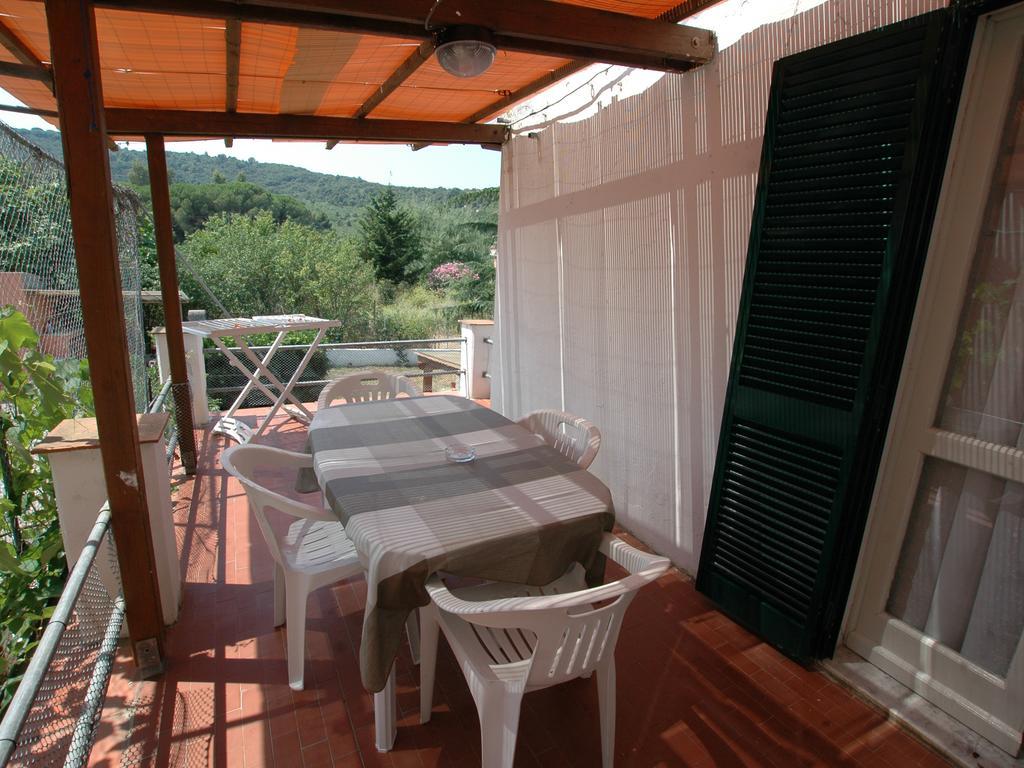 דירות מרינה די קמפו Casa Del Mandorlo חדר תמונה