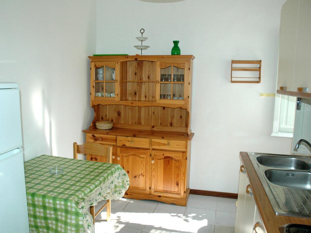 דירות מרינה די קמפו Casa Del Mandorlo חדר תמונה