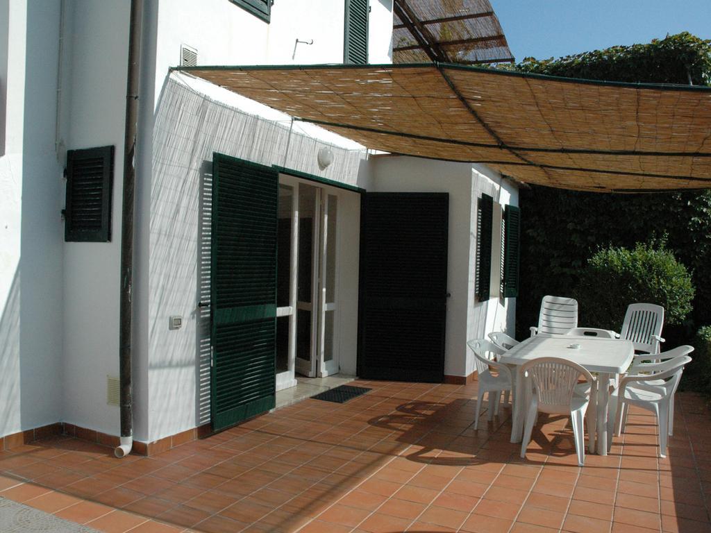דירות מרינה די קמפו Casa Del Mandorlo מראה חיצוני תמונה